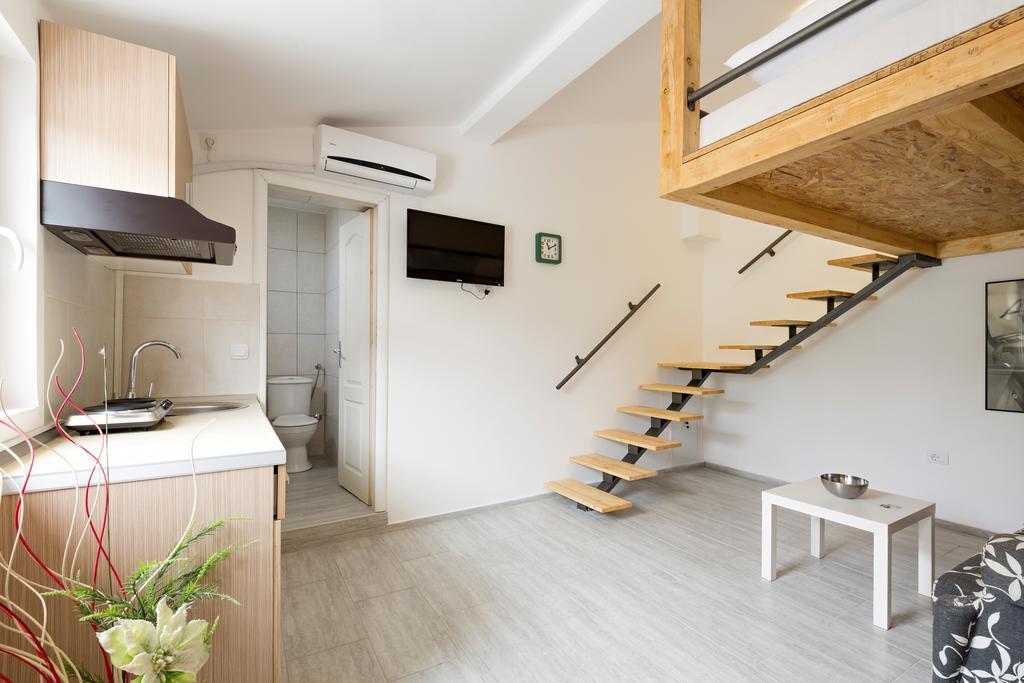 Dolce Vita Luxury Suites Belgrad Exterior foto